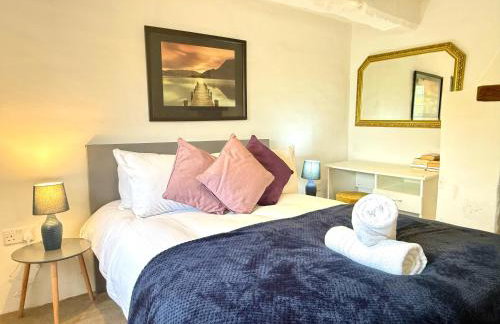 Swan Cottage, 5-Bedroom, Canal View, River, Private gardens, Free Parking's, WiFi, Oxford - Photo 79