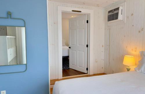 Waters Edge Lakefront with Kayaks Fire Pit and Dock - Foto 21