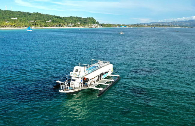 Boracay Sunset Boat Party - Photo 2
