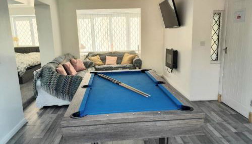 Cosy one bed with parking - Foto 1, Game Room