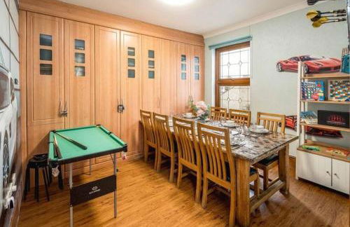 Huge 6 Beds House in Zone 2 London-MobileRateOffers-Families-Leisure-Parking-WiFi-PoolTable-Netflix-Sleeps15! - Foto 7