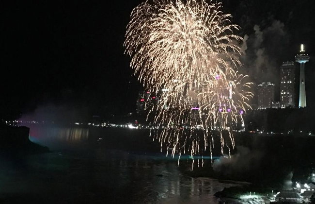 Niagara Falls USA: Night Illumination Tour & Optional Maid of the Mist - Foto 6
