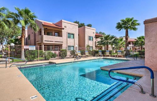 Steps to Pool and Hot Tubs! Snowbird Escape in Mesa - Foto 27