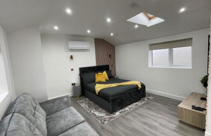 Private Luxury By The Sea, With A Personal Gym, Hot Tub, And Free Parking! - Photo 48