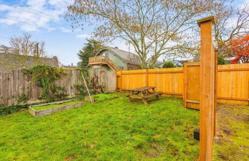 Walk to the waterfront! The Hobbit House - Foto 17