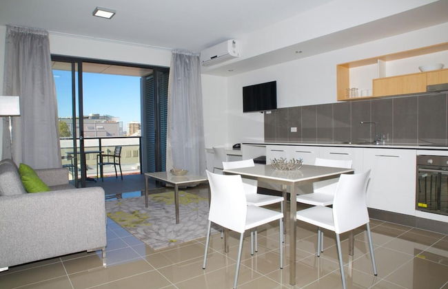 Atrio Apartments - Photo 20