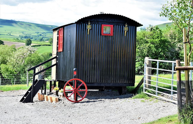 Meadow Shepherds hut - Photo 14