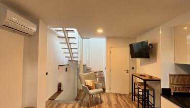 Private 1 bedroom house in Machico Centre - Foto 1