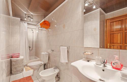 XxL Ana Biograd na Moru do 22 gosta - Foto 56