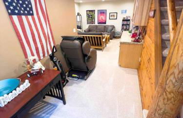 Luxe Spa Cabin: Hot Tub + Sauna + Fire - Foto 18