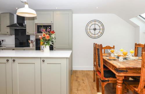 Bumblebee Cottage - Photo 15