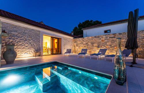 Cortile House - Photo 53