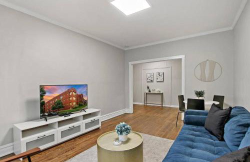 Chic & Fully Furnished 2BR Apartment - Roscoe 1 - Foto 2