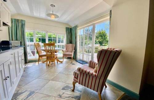 Lynwood House Self Contained Studio - Photo 21