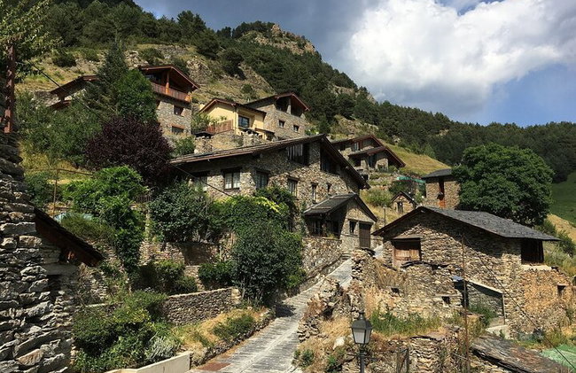 Transfer Privado: Andorra La Vella para Barcelona em Van de Luxo - Foto 10