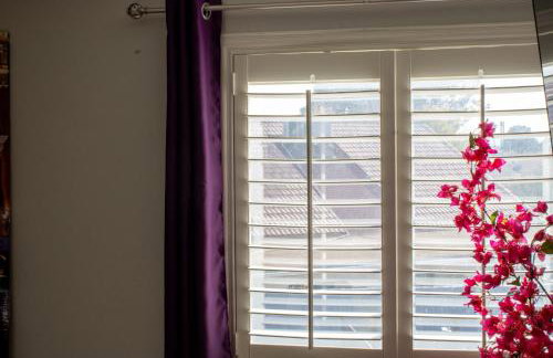 Heated Salt Pool, BBQ, Movie Projector, Stereo, Billiards Table, Arcade Game, Darts - Stone Sanctuary NW at Childrens Memorial Park, Pool Heat Optional - Foto 44