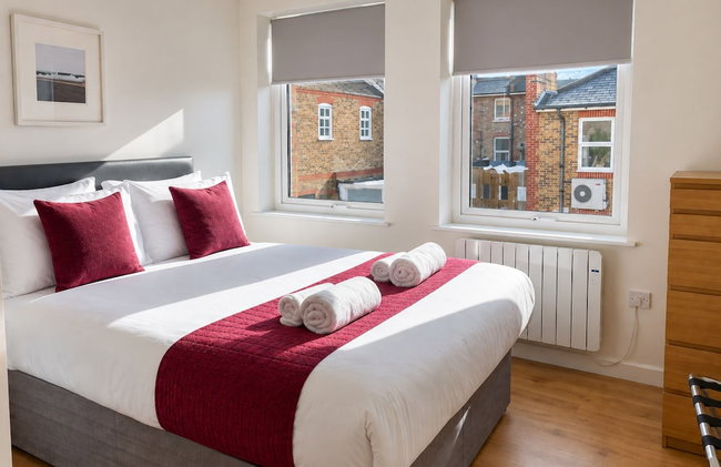 Roomspace Serviced Apartments - Swan House - Photo 3