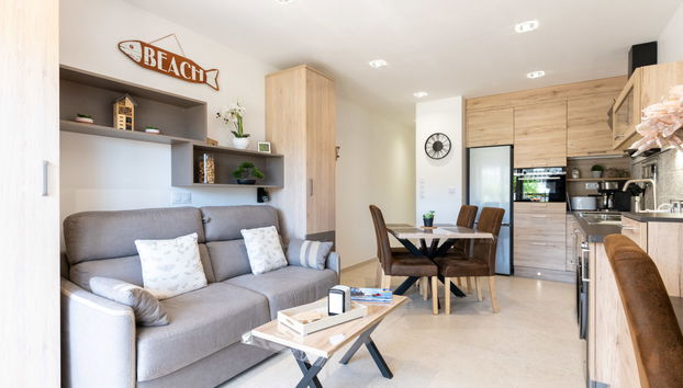 Kitchen / Dining Room