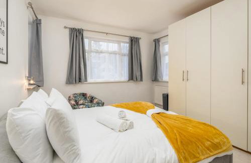 Family Friendly 3 Bed Home In Pinner Pets Welcome - Pass the Keys - Foto 11