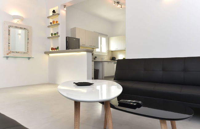 The Local House - Photo 13