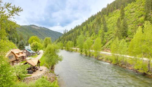 Hike and Fish Mountain Getaway in Avery! - Foto 2