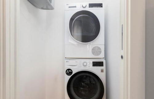 Segrate - Milano Due Appartamento di Lusso con Vista Lago - Photo 9