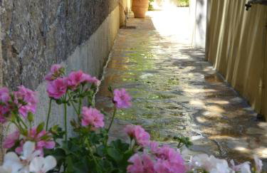 Natashas Apartments - Photo 27