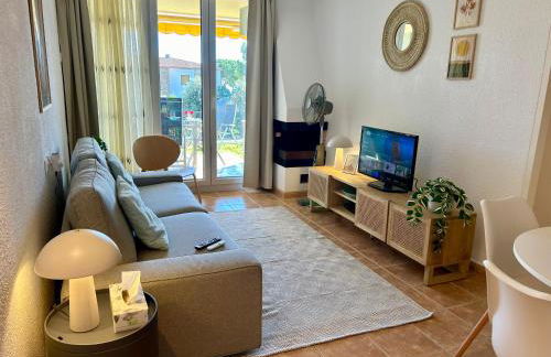 Apartament reformat, Wi Fi, parking, piscina, AC - Foto 5