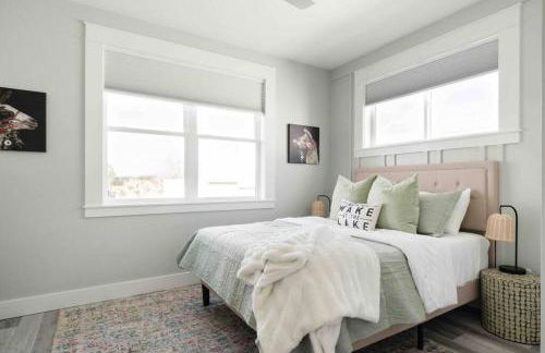 Luxury Lake LBJ Waterfront Home with Hot Tub and Boat Slip - Foto 68