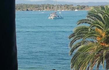Five shades of blue - Photo 5