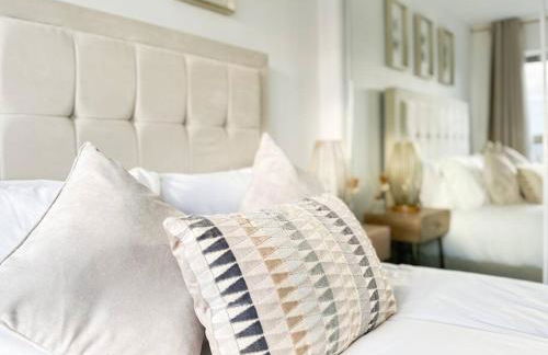 Stunning River View City Centre Apartment - Foto 4