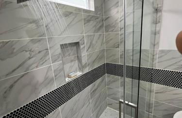 Atlanta 6 Bed 4 Bath 3800sqft - Foto 29