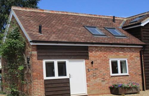 The Red Barn - Photo 4