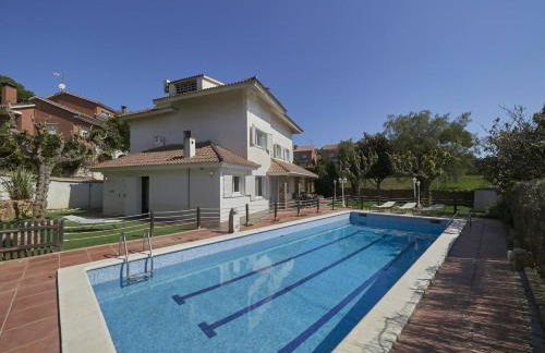 Villa Julia | 14pax. 5' sea & train - Foto 4