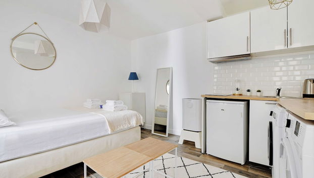 Charming Studio - 2P - Atelier des Lumieres - Foto 2, Habitación