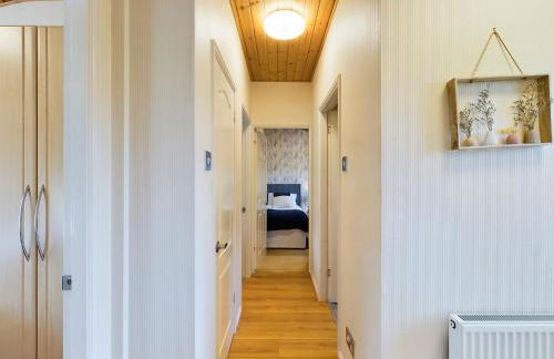 3 Bedroom Lakeview Lodge - Ensuite & Balcony Deck - Foto 61