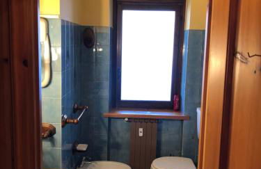 AMPIO MONOLOCALE IN CENTRO CHAMPOLUC - Foto 11