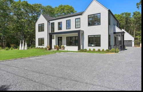 East Hamptons Modern 8 Bedroom New Construction - Foto 36