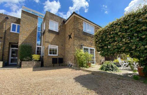 Delf Stream, close to town with lovely sunny terrace - Foto 1