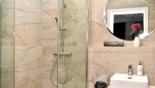 VIP Apartament 11 - Foto 3, Shower