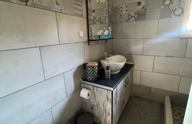 Anemoessa Stone House - Foto 21