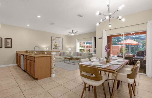 Upstay Family Home w Resort Access & Private Pool - Foto 10