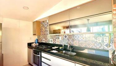 Apartamento com terraço privativo e vista mar - Foto 4