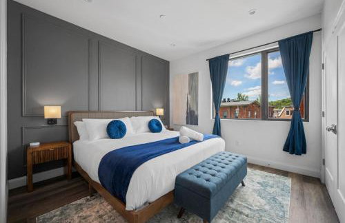 Immaculate Penthouse Double King Suite on Butler St with rooftop deck and free off street parking - Foto 38