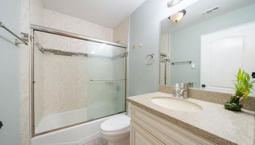 17-19ppl BTW Dsny Hllywd GarageParking Yard Grill - Foto 5