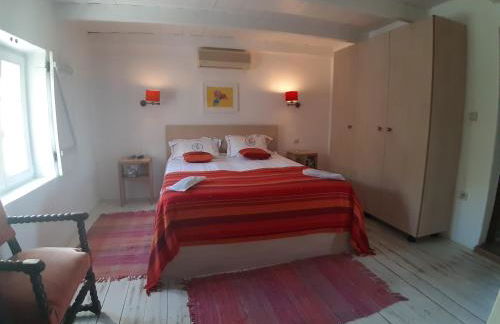 Villa Domatia - Photo 17