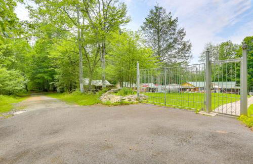 Screened Porch and Fire Pit Cabin Near Bethel Woods - Foto 25