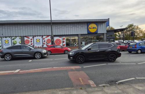 Affordably Elegant Apartments close to Coop live, Etihad Stadium and Manchester City centre - Foto 43