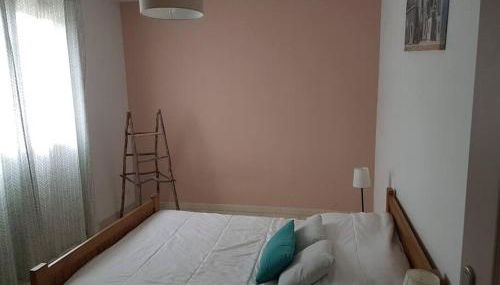 Agréable maison entre rivière et centre du village avec piscine - Foto 2