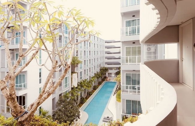 The Base Downtown Condo by Joy - Foto 12